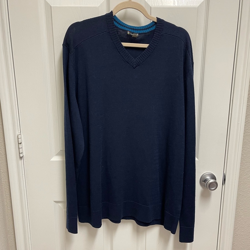 Smartwool Vneck Sweater